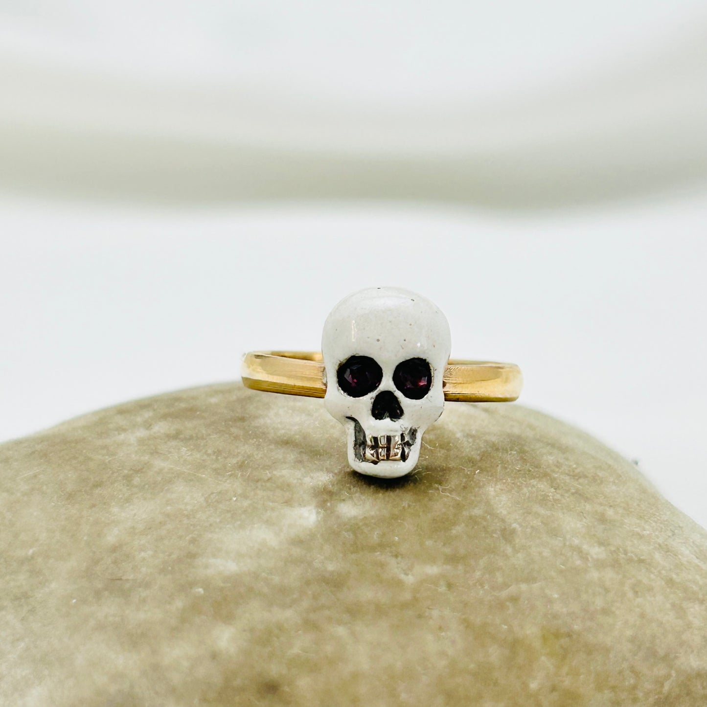Memento Mori | Gold, Ruby & Enamel Ring