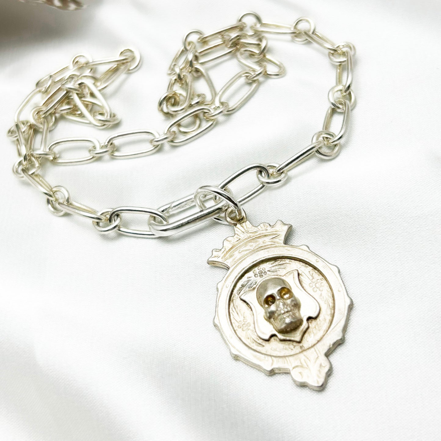 Memento Mori | Silver Skull Necklace