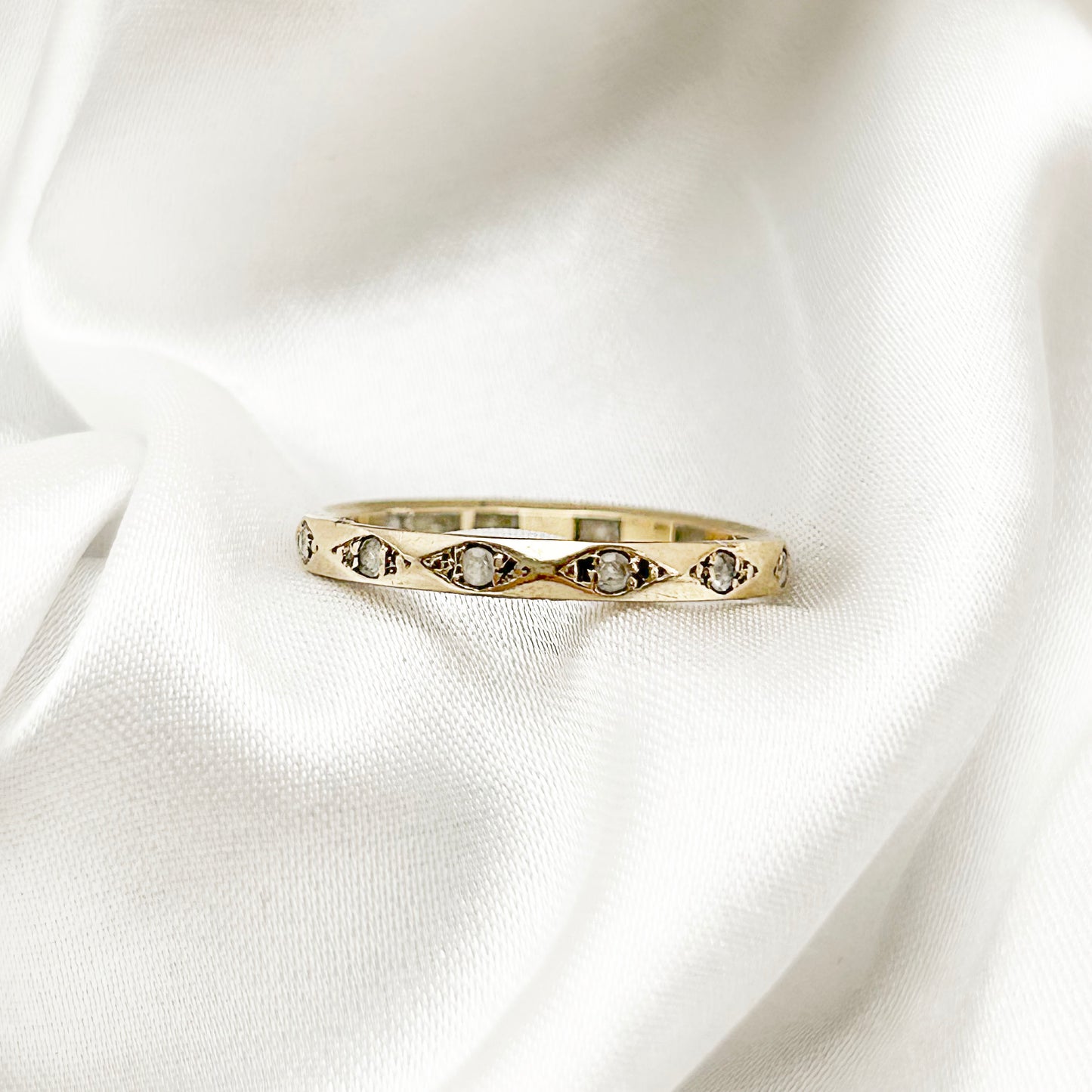 Vintage 9ct Gold & Spinnel Ring