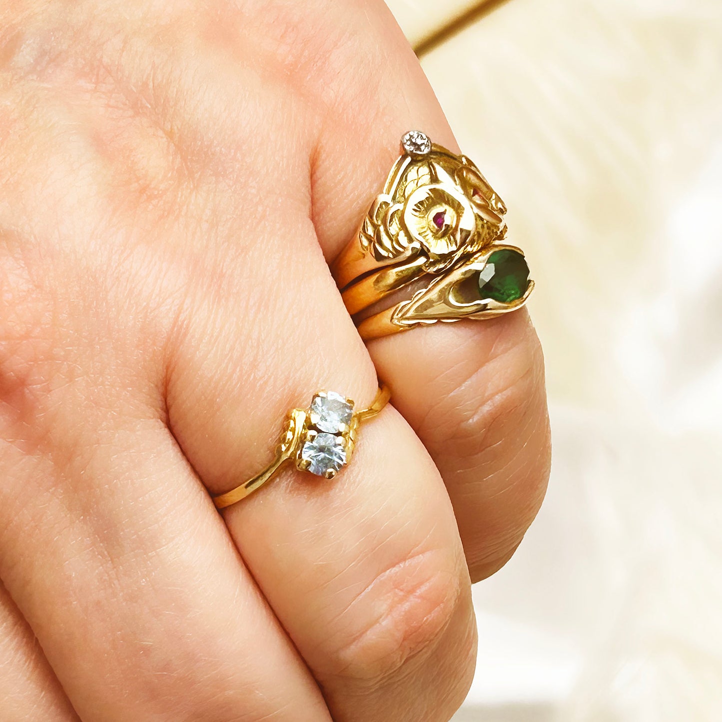 Vintage 10ct Gold Ring & Topaz