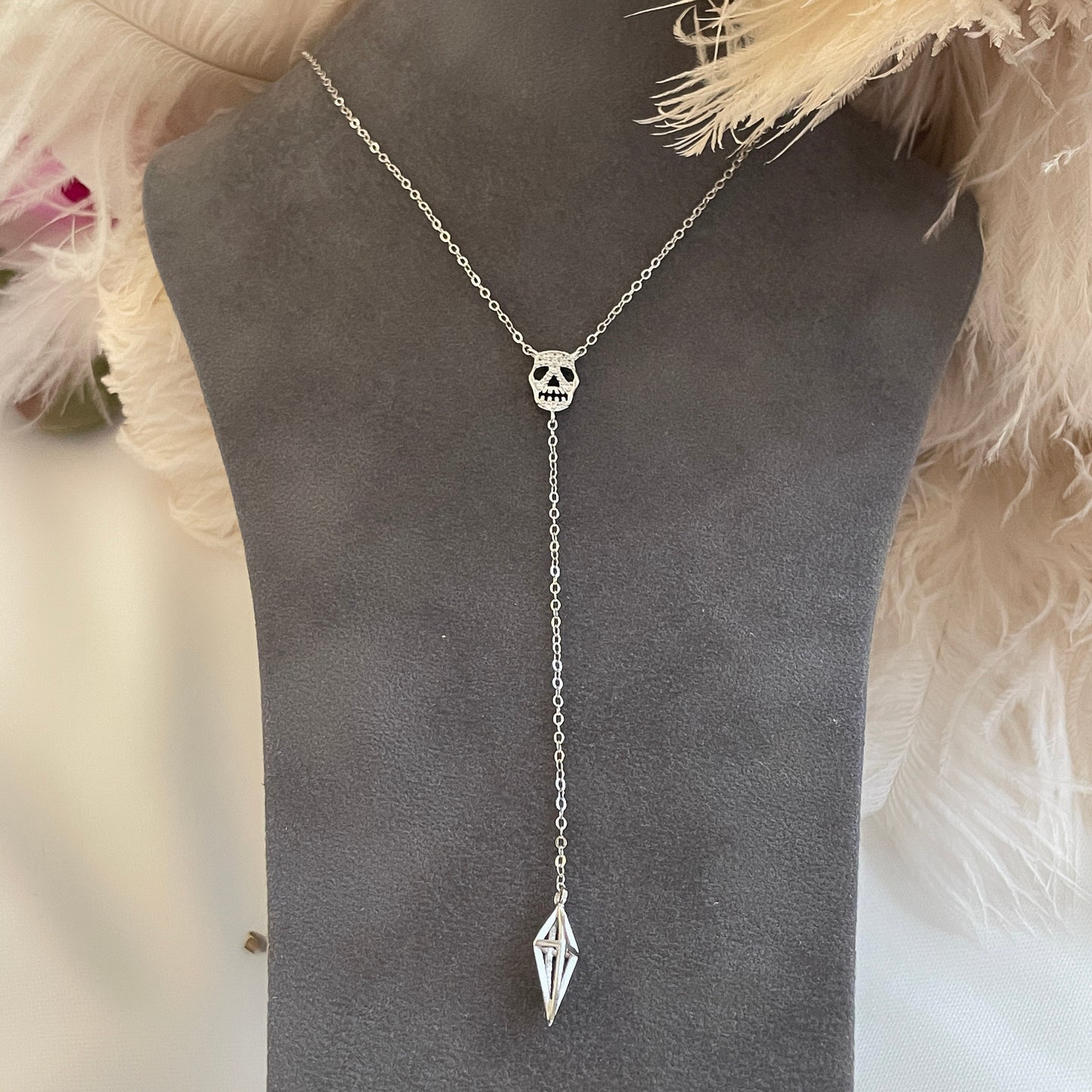 Silver Skull Necklace | Lariat Style