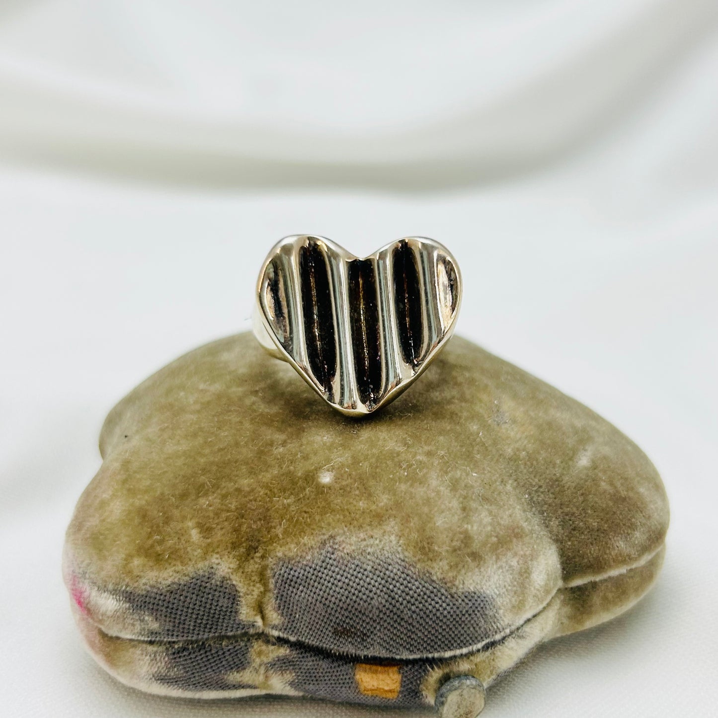 Vintage Silver Heart Ring
