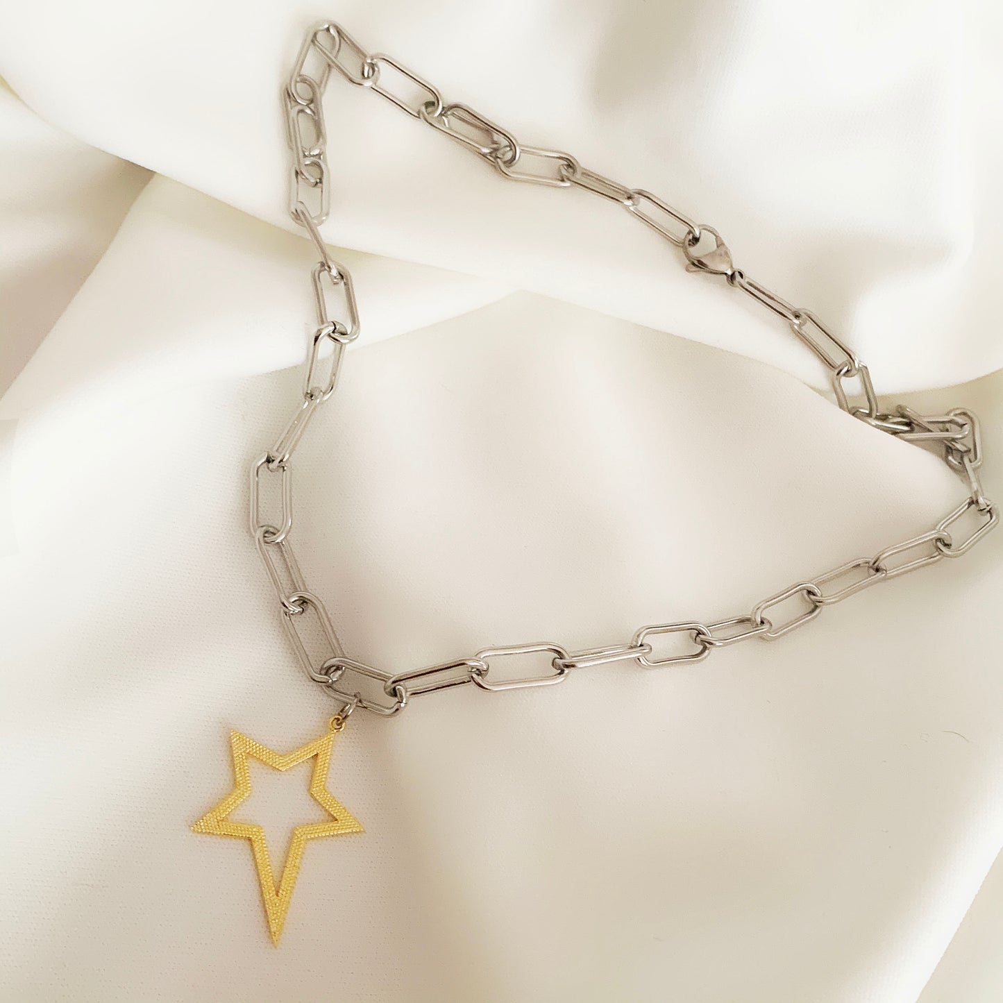 Gold Star - Mixed Metal Chunky Necklace
