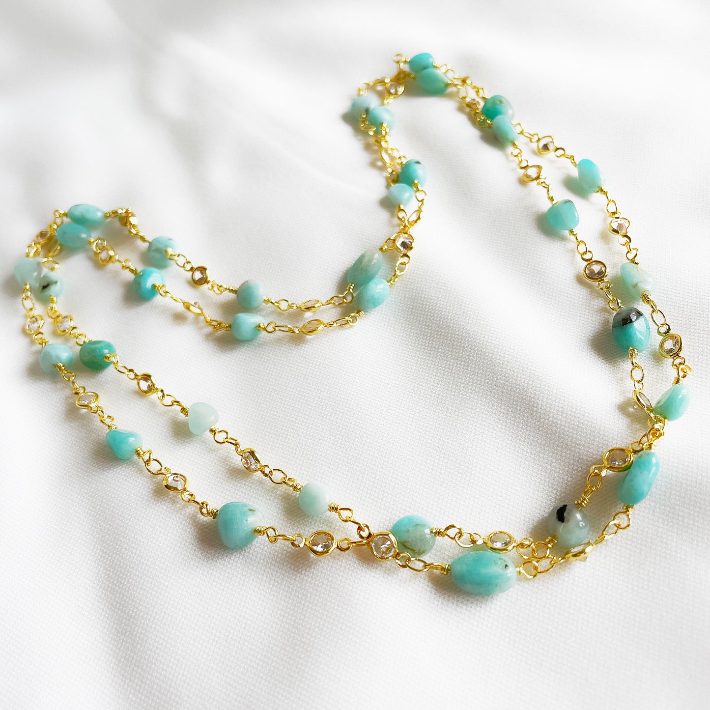 Minty Crystals - Station Layering Chain